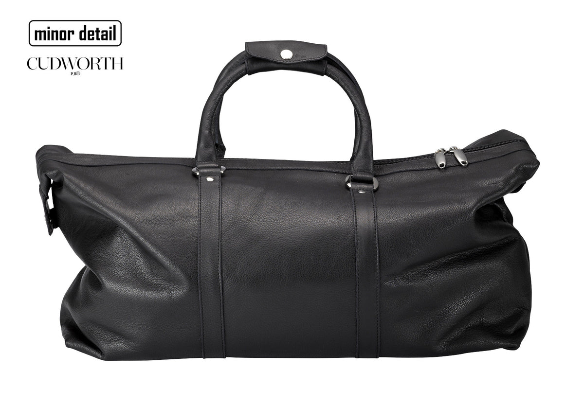 Mens leather weekend bag in black