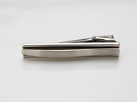 Tie Bar Curved in Rhodium and Gold
